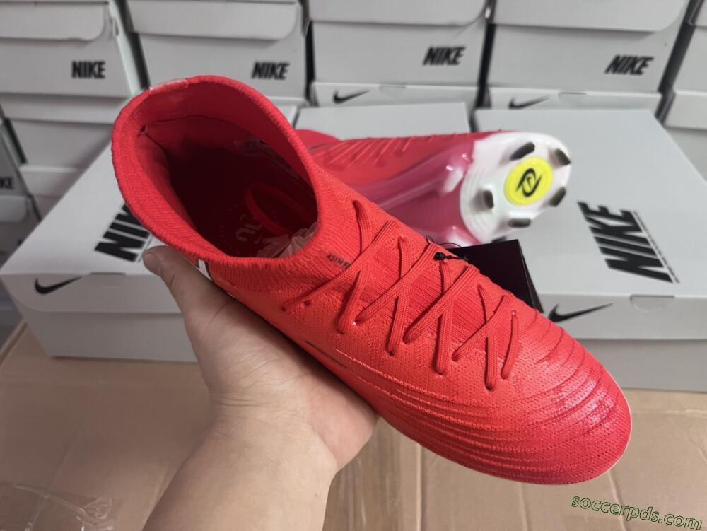 Nike Phantom Luna Elite FG High-Tops Football Boots - Pink/White/Black