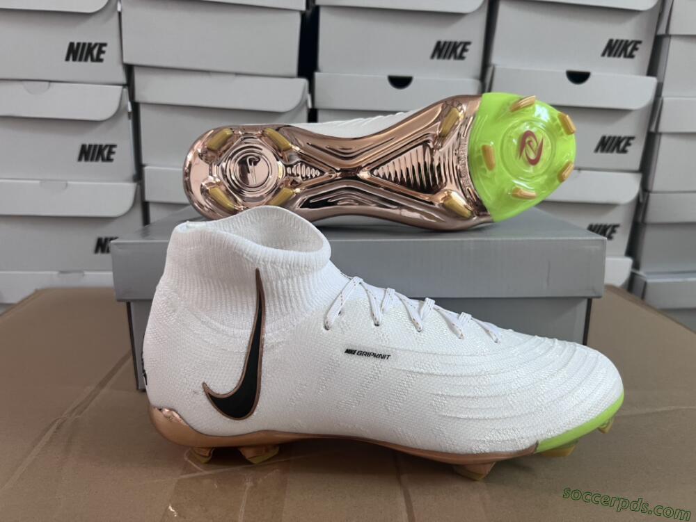 Nike Phantom Luna Elite NU FG High-Tops Football Boots - White/Gold/Black