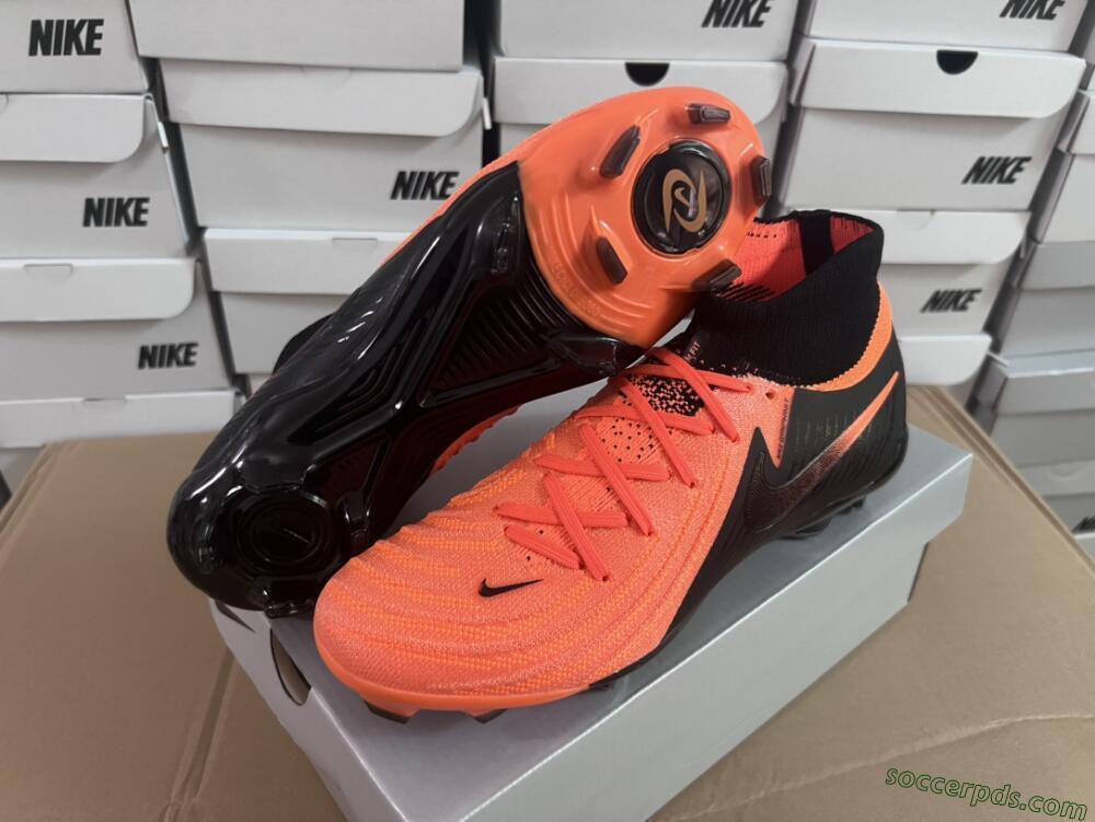 Nike Phantom Luna Elite NU FG High-Tops Football Boots - Orange/Black
