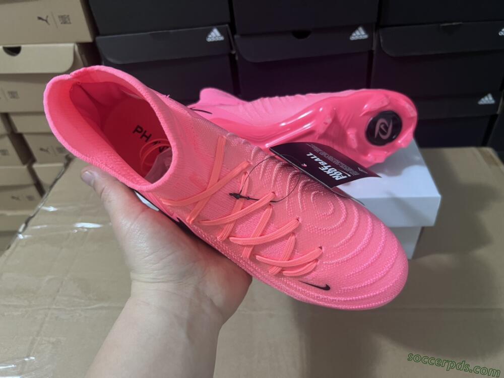 Nike Phantom Luna 2 Elite LV8 FG High-Tops Football Boots - Red/Black/Pink