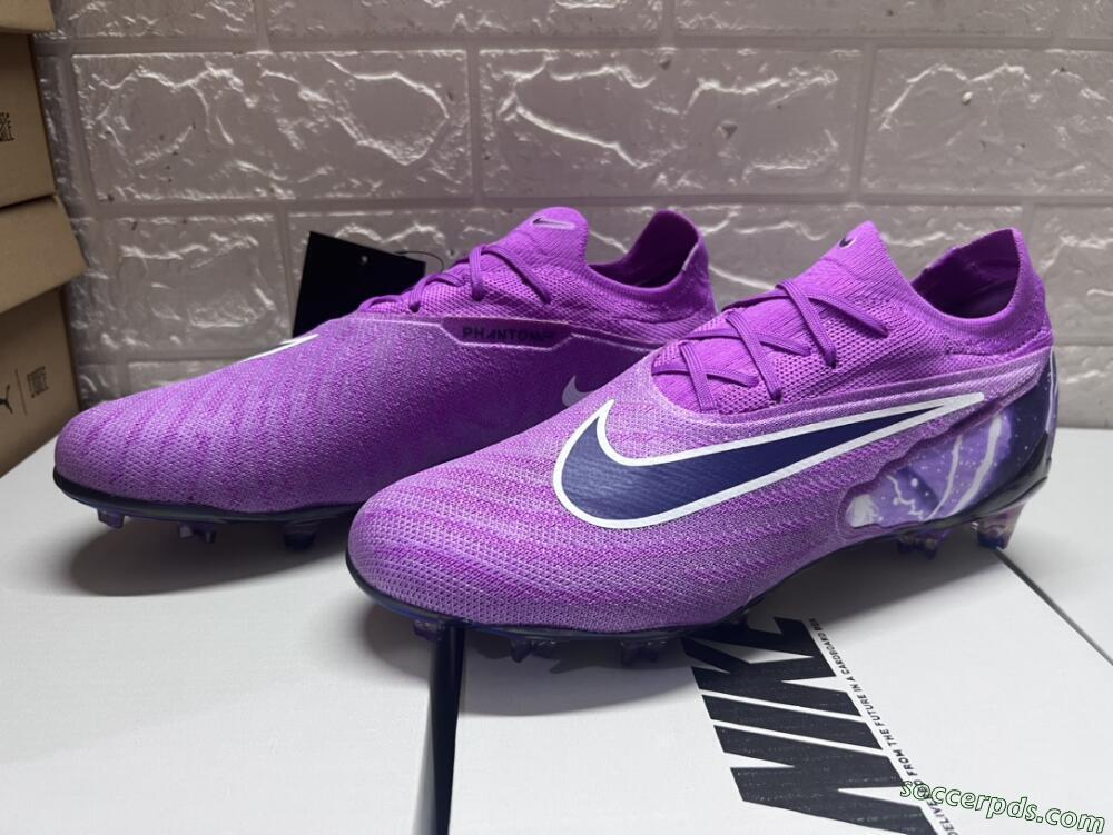 Nike Phantom GX Elite FG Low-Tops Football Boots - Purple/Black/White/Gold