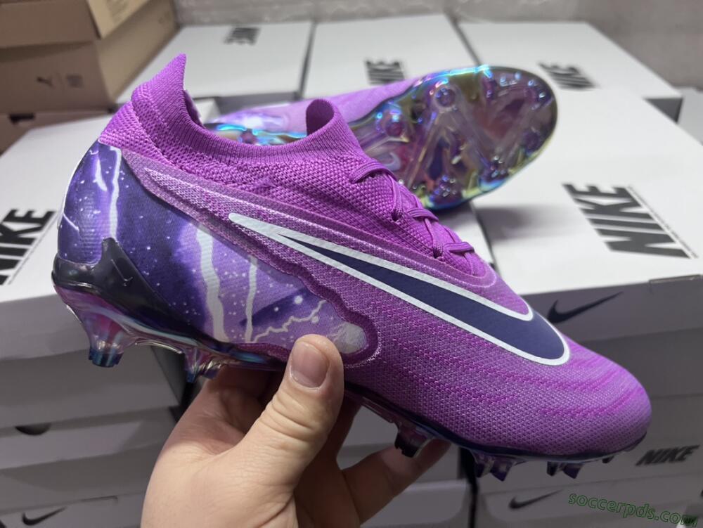 Nike Phantom GX Elite FG Low-Tops Football Boots - Purple/Black/White/Gold