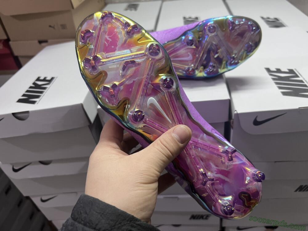 Nike Phantom GX Elite FG Low-Tops Football Boots - Purple/Black/White/Gold