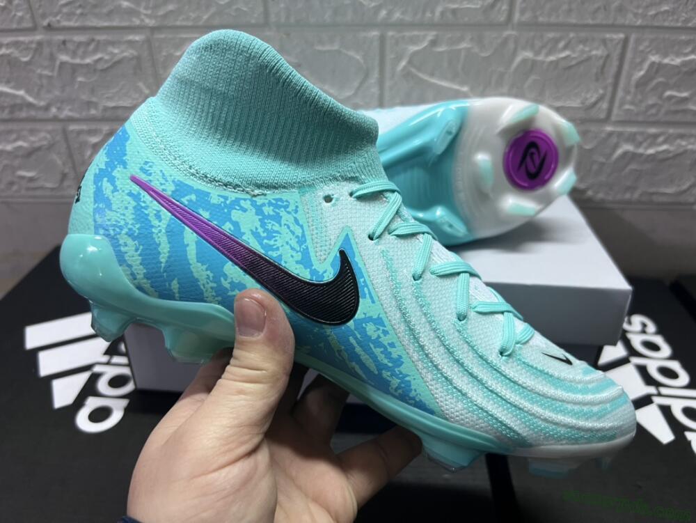 Nike Phantom Luna 2 Elite LV8 FG High-Tops Football Boots - Jade/Black/Purple