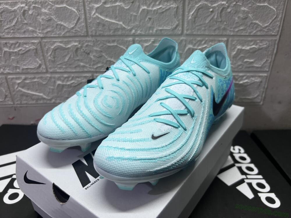 Nike Phantom Luna 2 Elite LV8 FG Low-Tops Football Boots - Jade/Black/Purple