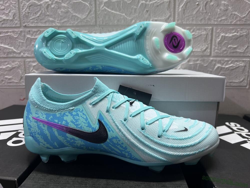 Nike Phantom Luna 2 Elite LV8 FG Low-Tops Football Boots - Jade/Black/Purple