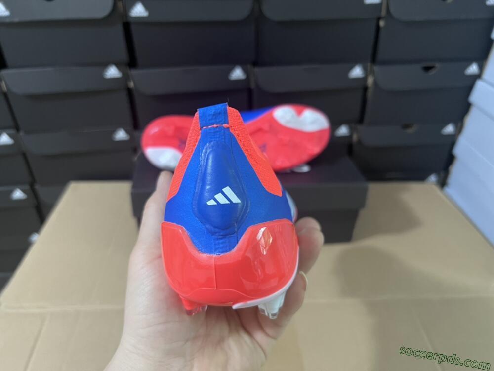 Adidas Predator Elite Laceless FG Low-Tops Football Boots - Blue/White/Red