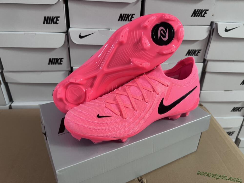 Nike Phantom Luna 2 Elite LV8 FG Low-Tops Football Boots - Red/Black/Pink