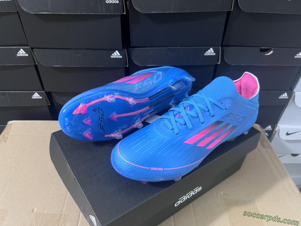 Adidas F50 Adizero FG Low-Tops Football Boots - Blue/Pink