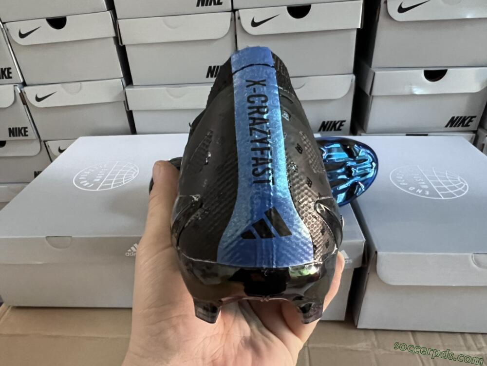 Adidas X Crazyfast.1 FG Low-Tops Football Boots - Black/Blue/Gold
