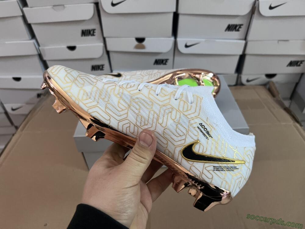 Nike Air Zoom Mercurial Vapor 15 Elite FG Low-Tops Football Boots - White/Gold/Black