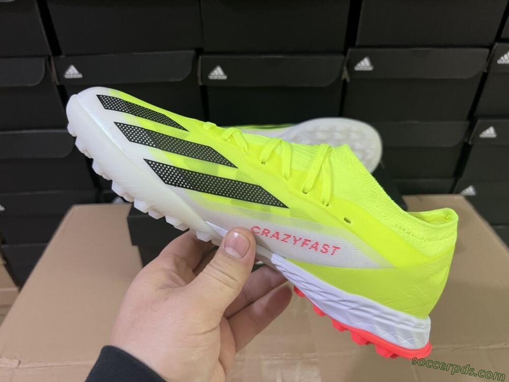 Adidas X Crazyfast.1 TF Low-Tops Football Shoes - Yellow/Black/White