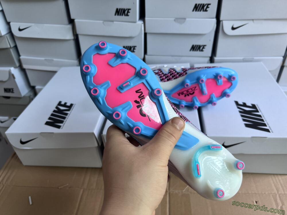 Nike Air Zoom Mercurial Vapor 15 Elite AG Low-Tops Football Boots - White/Blue/Pink