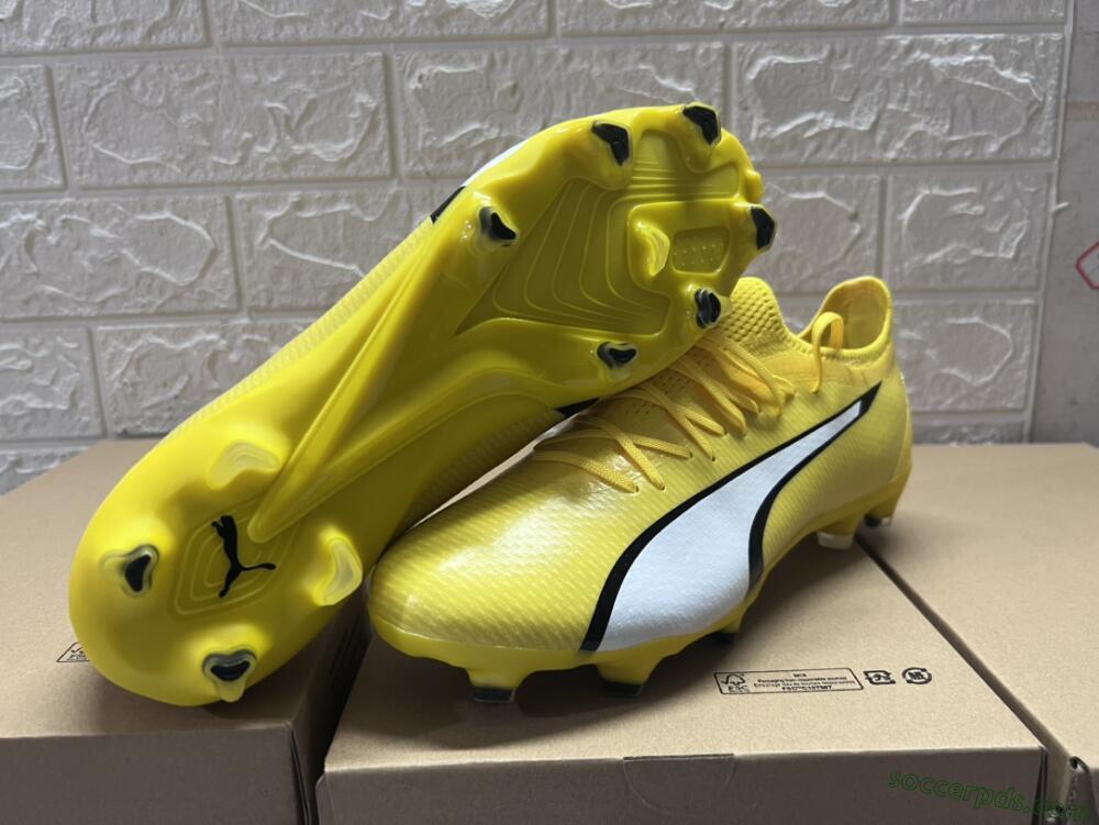 Puma Ultra Ultimate FG Low-Tops Football Boots - Yellow/White/Black