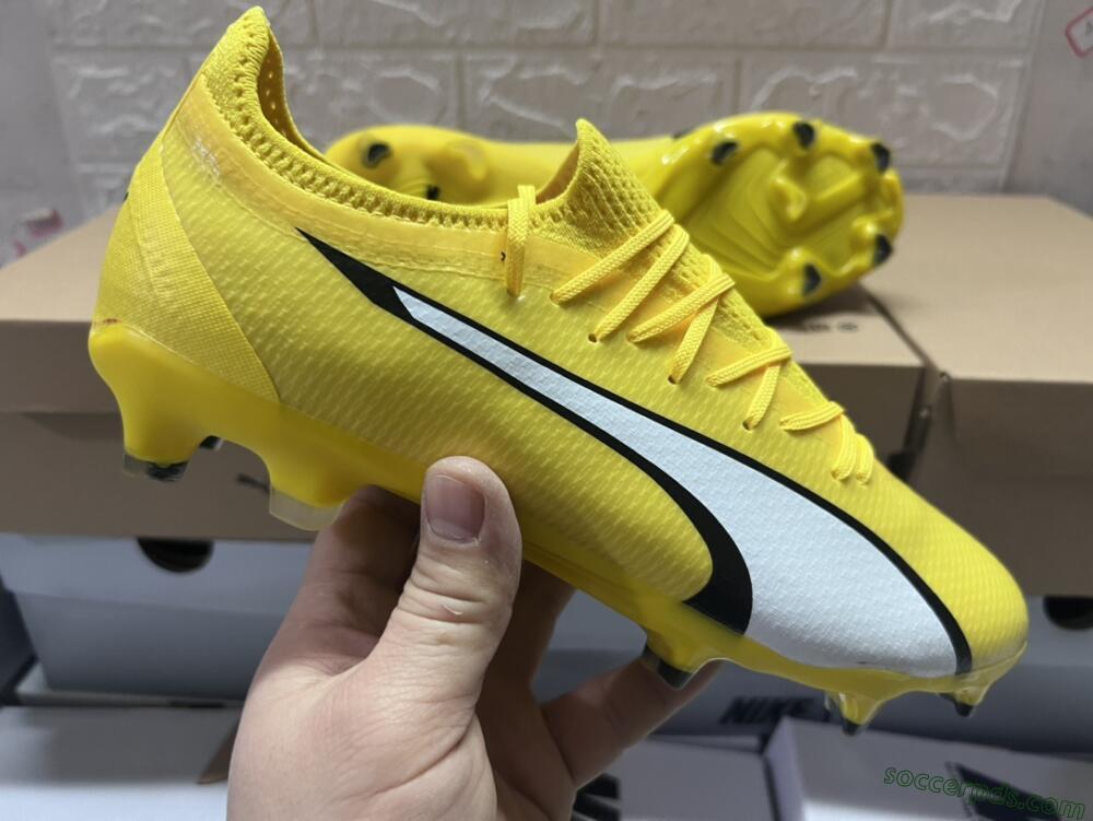 Puma Ultra Ultimate FG Low-Tops Football Boots - Yellow/White/Black