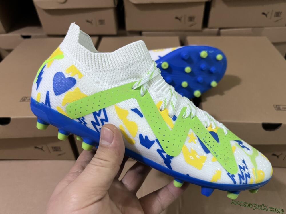 Puma Future Ultimate MG Low-Tops Football Boots - White/Yellow/Blue