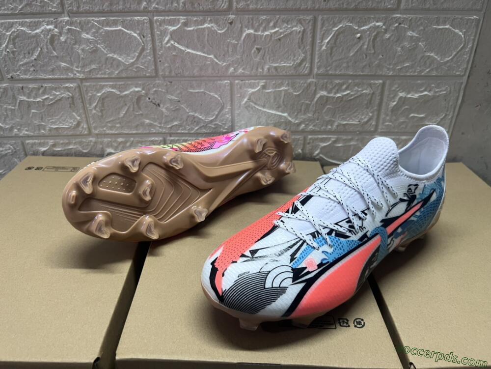 Puma Ultra Ultimate FG Low-Tops Football Boots - White/Black/Blue/Orange