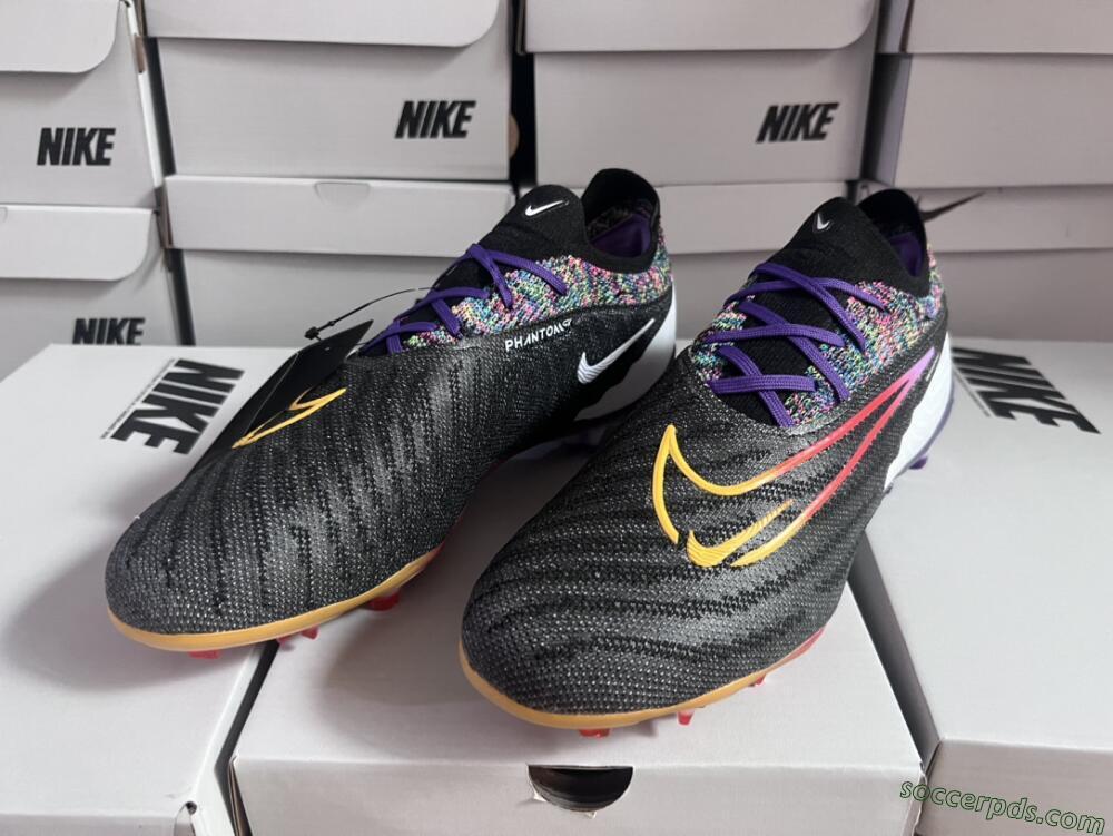 Nike Phantom GX Elite FG Low-Tops Football Boots - Black/Purple/Rainbow