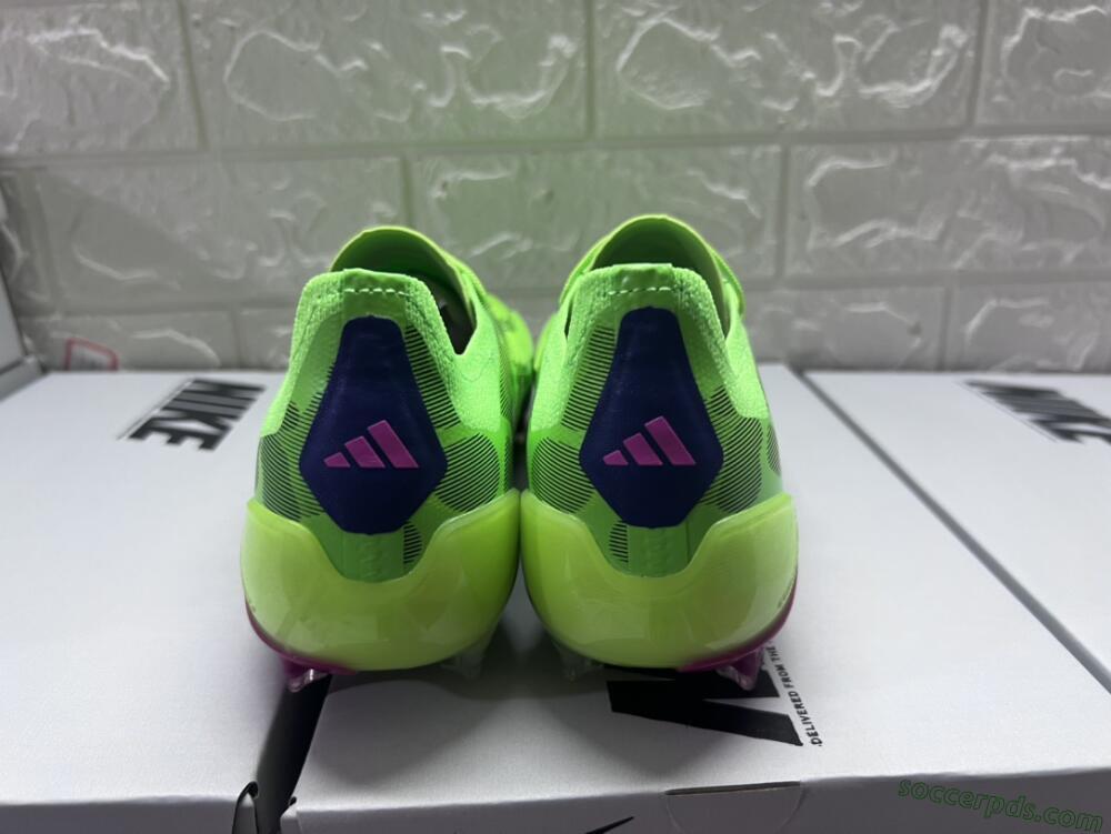 Adidas Predator Accuracy.1 FG Low-Tops Football Boots - Green/Yellow/Purple