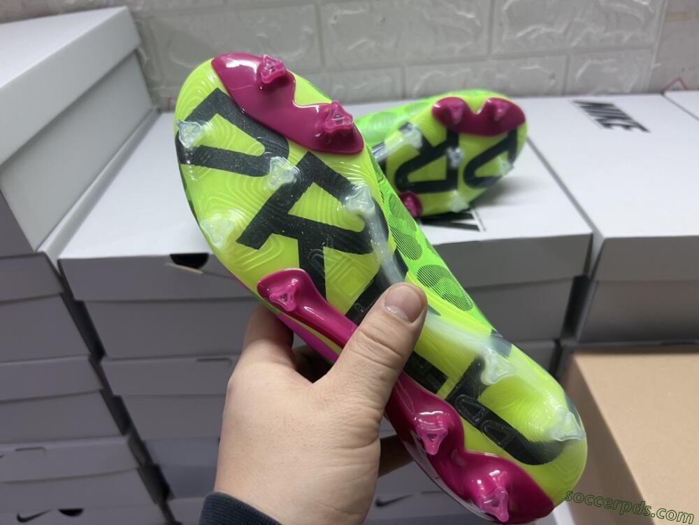 Adidas Predator Accuracy.1 FG Low-Tops Football Boots - Green/Yellow/Purple