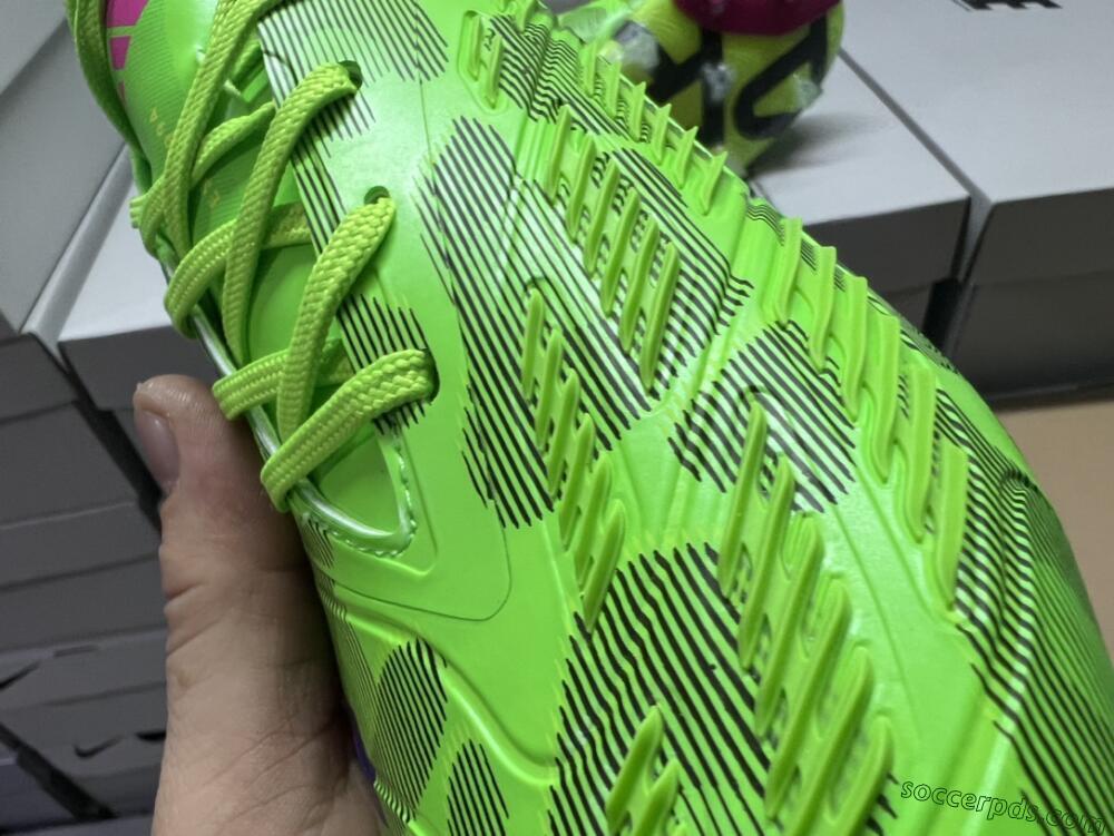 Adidas Predator Accuracy.1 FG Low-Tops Football Boots - Green/Yellow/Purple