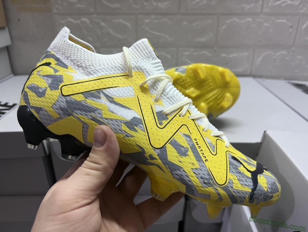 Puma Future Ultimate FG Low-Tops Football Boots - Yellow/White/Grey