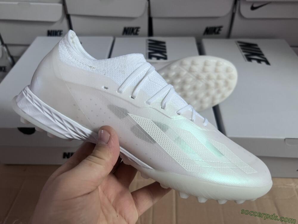 Adidas X Crazyfast.1 TF Low-Tops Football Shoes - White/Silver