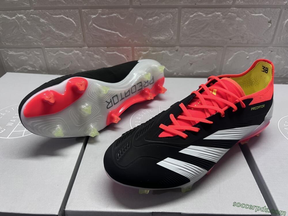 Adidas Predator Accuracy.1 FG Low-Tops Football Boots - Black/White/Red