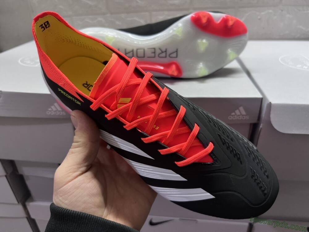 Adidas Predator Accuracy.1 FG Low-Tops Football Boots - Black/White/Red