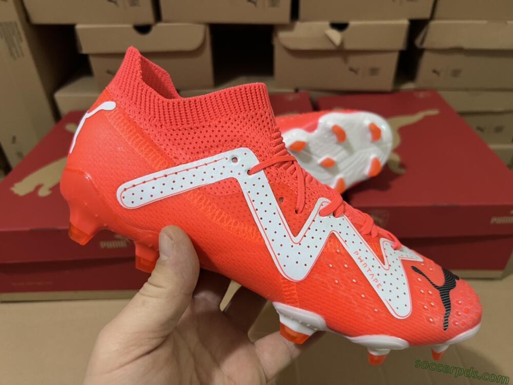 Puma Future Ultimate FG Low-Tops Football Boots - Red/White/Black