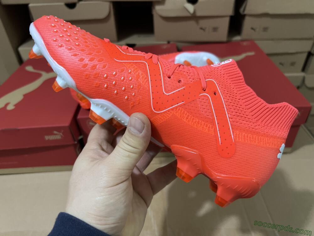 Puma Future Ultimate FG Low-Tops Football Boots - Red/White/Black
