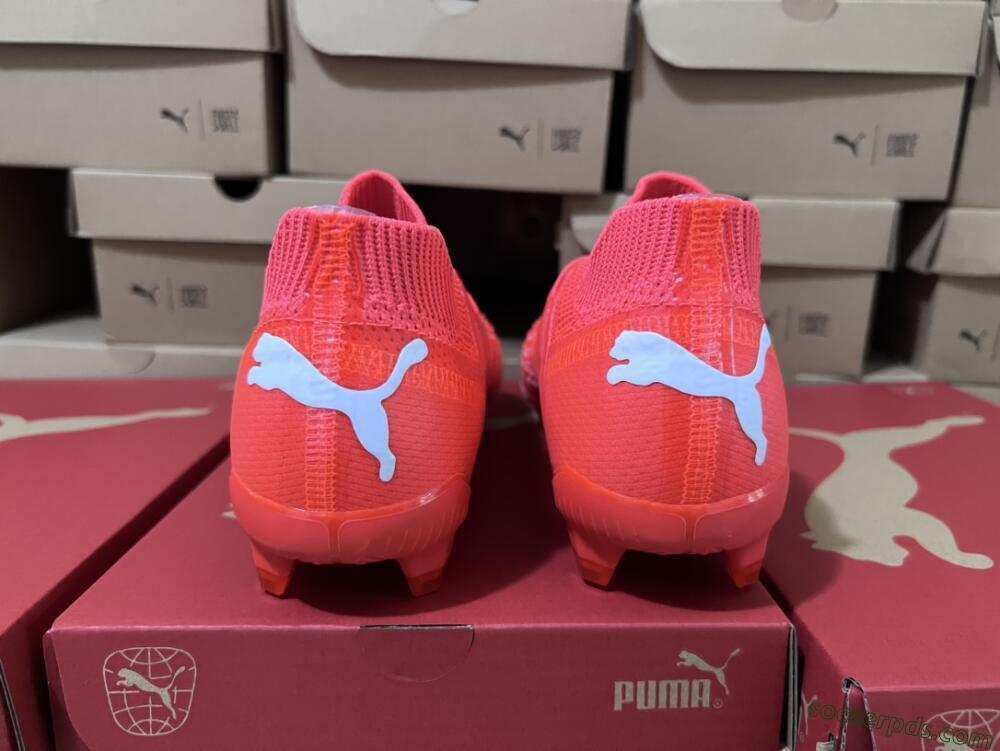 Puma Future Ultimate FG Low-Tops Football Boots - Red/White/Black