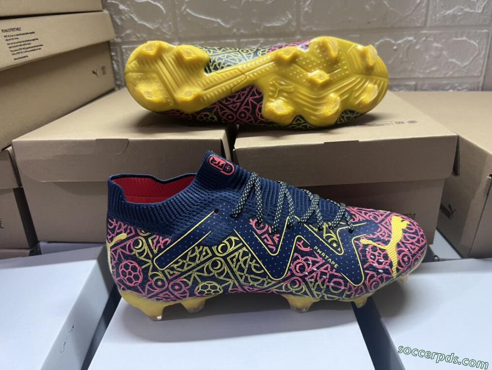 Puma Future Ultimate Limited Edition FG Low-Tops Football Boots - Blue/Yellow/Red
