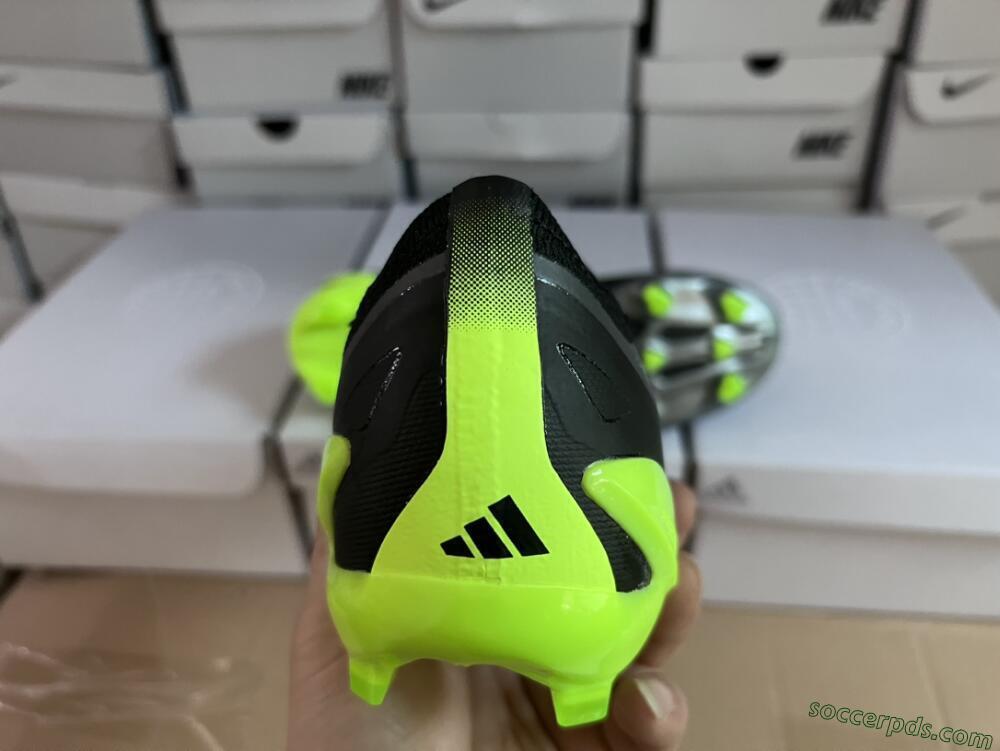 Adidas x Crazyfast.1 FG Low-Tops Football Boots - Black/Green