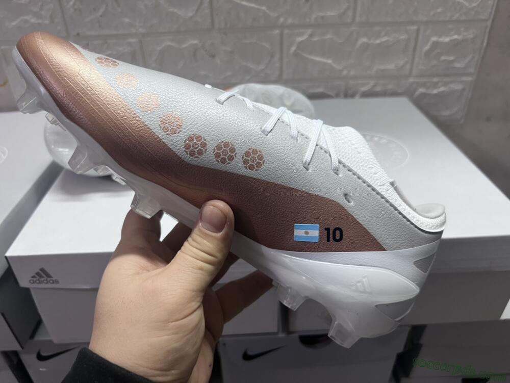 Adidas X Crazyfast.1 FG Low-Tops Football Boots - Silver/White/Brown