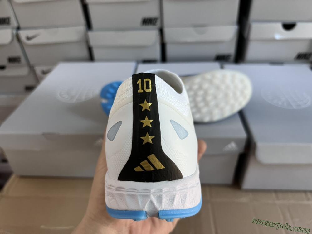 Adidas X Crazyfast.1 TF Low-Tops Football Shoes - White/Blue/Gold