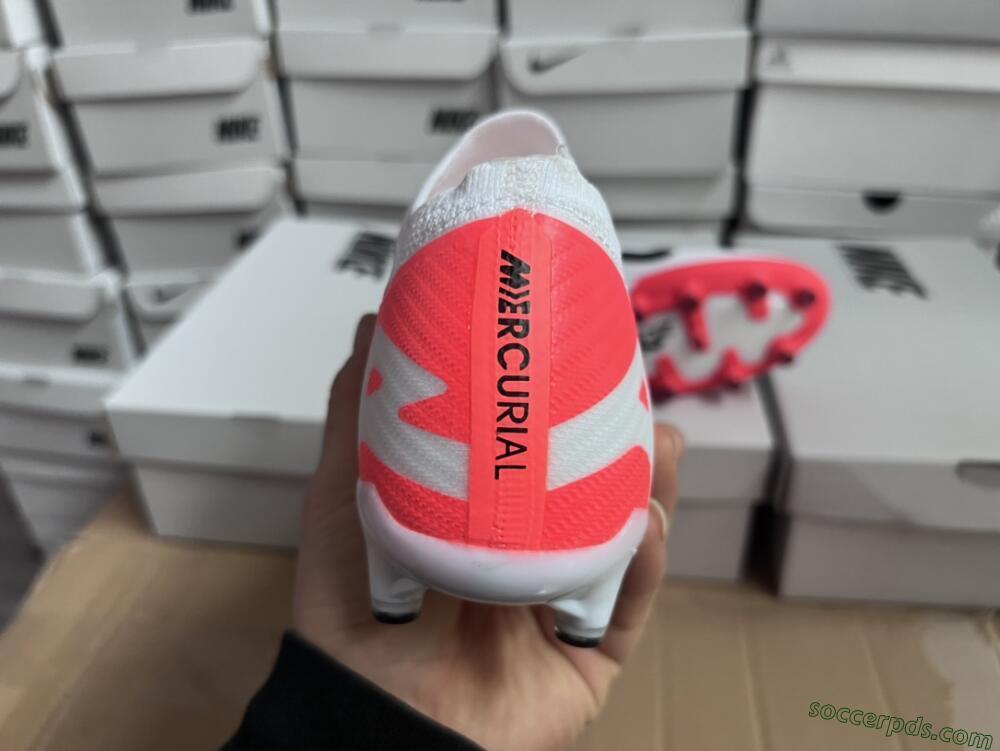 Nike Air Zoom Mercurial Vapor 15 Elite AG Low-Tops Football Boots - White/Black/Red