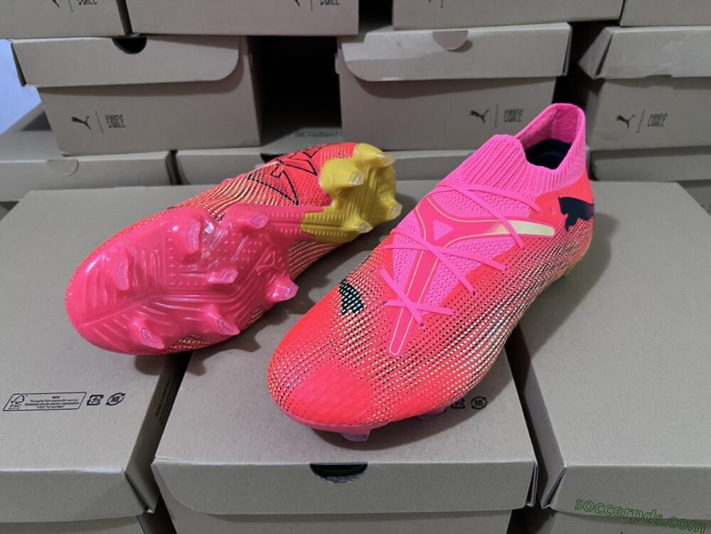 Puma Future Ultimate 2024 FG Low-Tops Football Boots - Red/Orange/Yellow