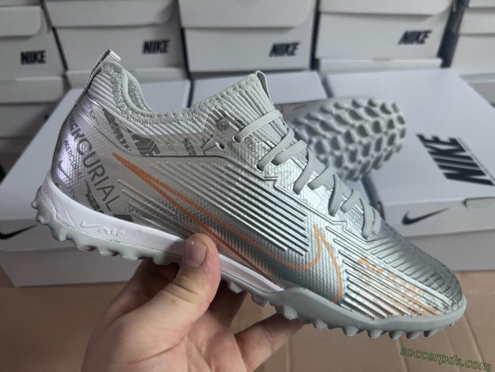 Nike Air Zoom Mercurial Vapor 15 Pro TF Low-Tops Football Shoes - Silver/Gold/Black