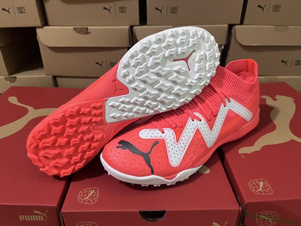 Puma Future Ultimate TF Low-Tops Football Shoes - Red/White/Black