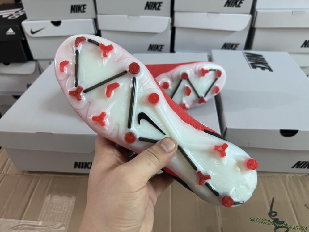 Nike Phantom GX Elite FG Low-Tops Football Boots - Red/Black/White