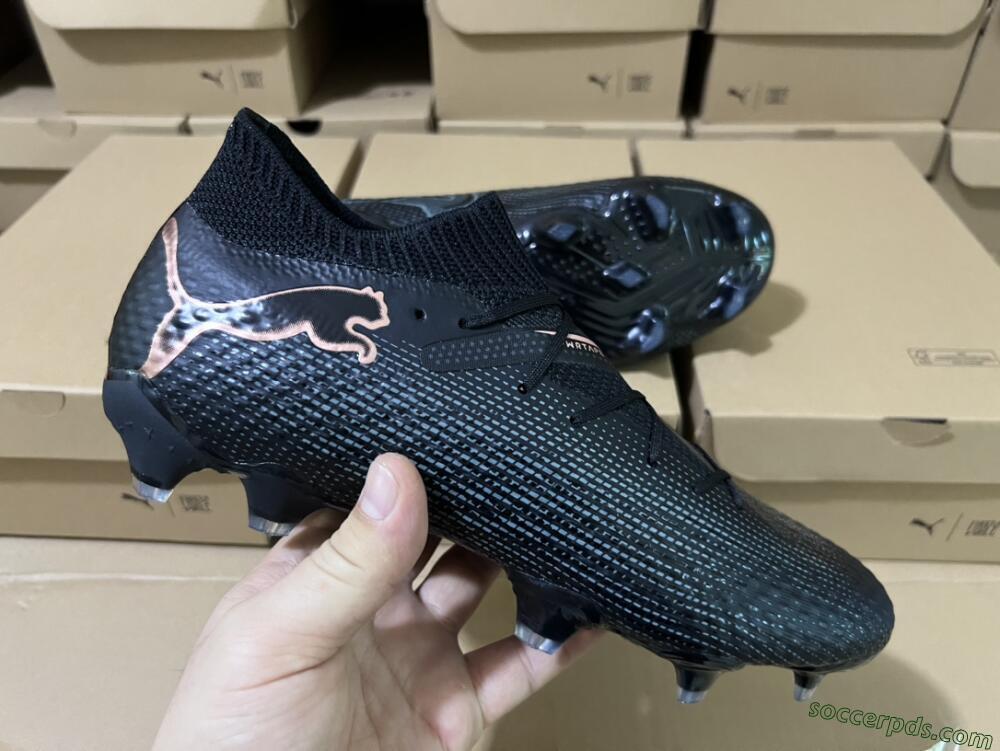 Puma Future Ultimate 2024 FG Low-Tops Football Boots - Black/Blue/Gold