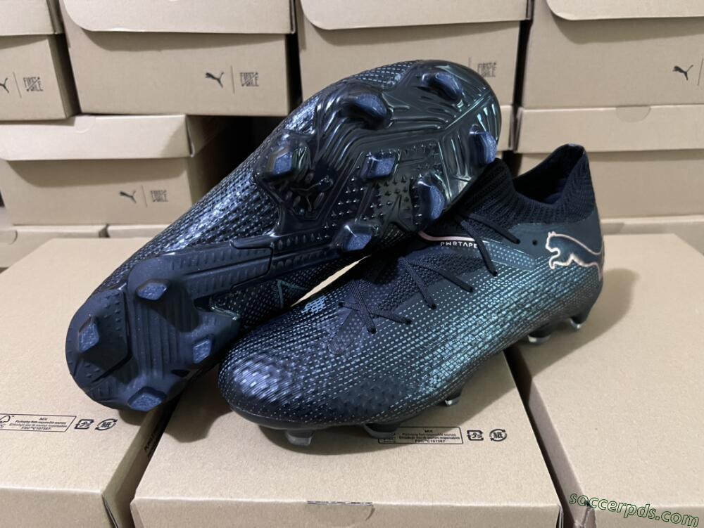 Puma Future Ultimate 2024 FG Low-Tops Football Boots - Black/Blue/Gold