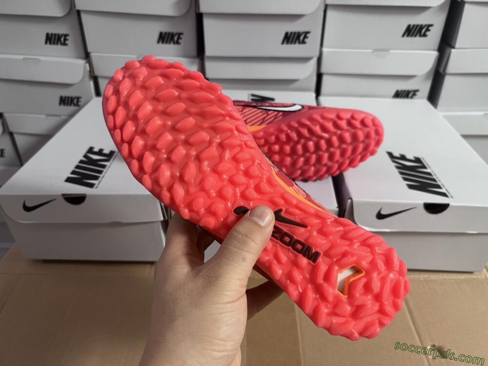 Nike Air Zoom Mercurial Vapor 15 Pro TF Low-Tops Football Shoes - Red/White/Black