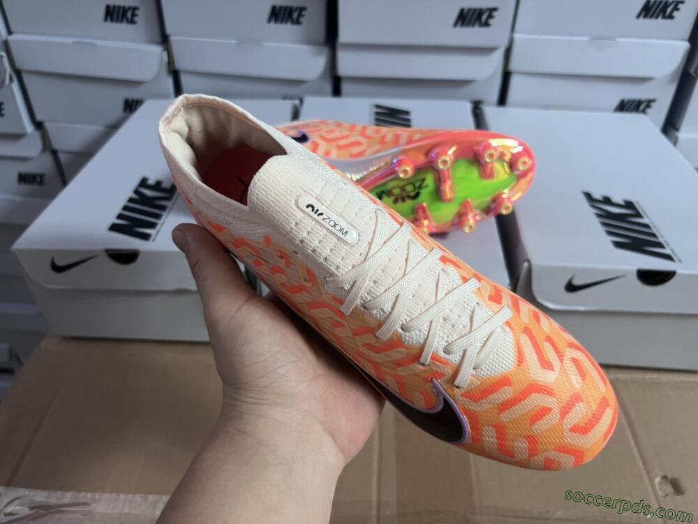 Nike Air Zoom Mercurial Vapor 15 Elite AG Low-Tops Football Boots - Orange/Black/Purple