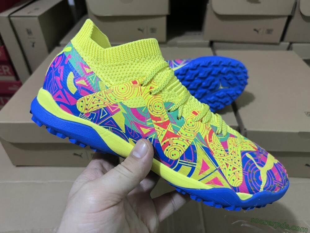 Puma Future X Powercat Tokyo Match TF Low-Tops Football Shoes - Blue/Yellow/Pink