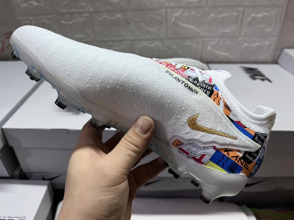 Harry Kane X Nike Phantom GX Elite FG Low-Tops Football Boots - White/Rainbow