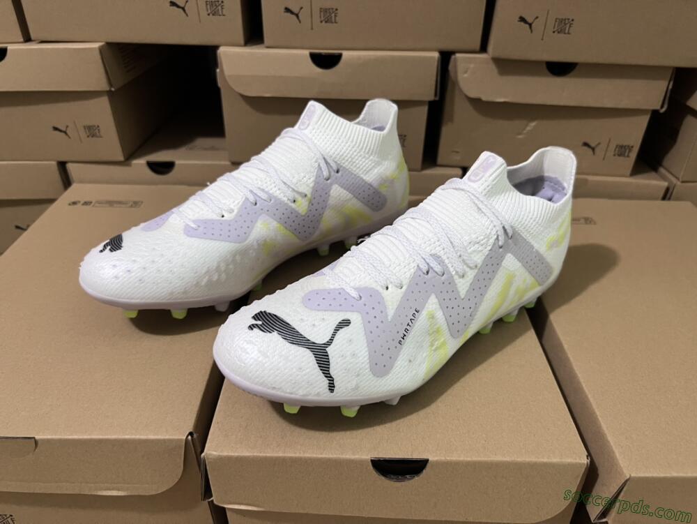 Puma Future Ultimate MG Low-Tops Football Boots - White/Blue/Green