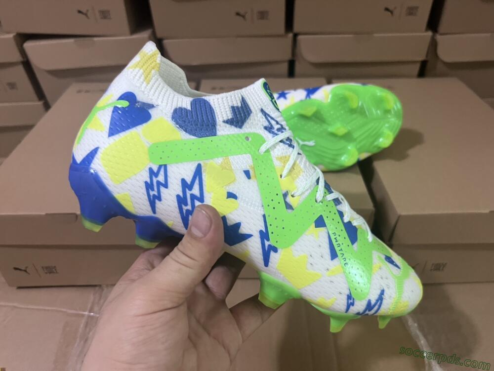 Puma Future Ultimate DNA FG Low-Tops Football Boots - White/Blue/Yellow/Green