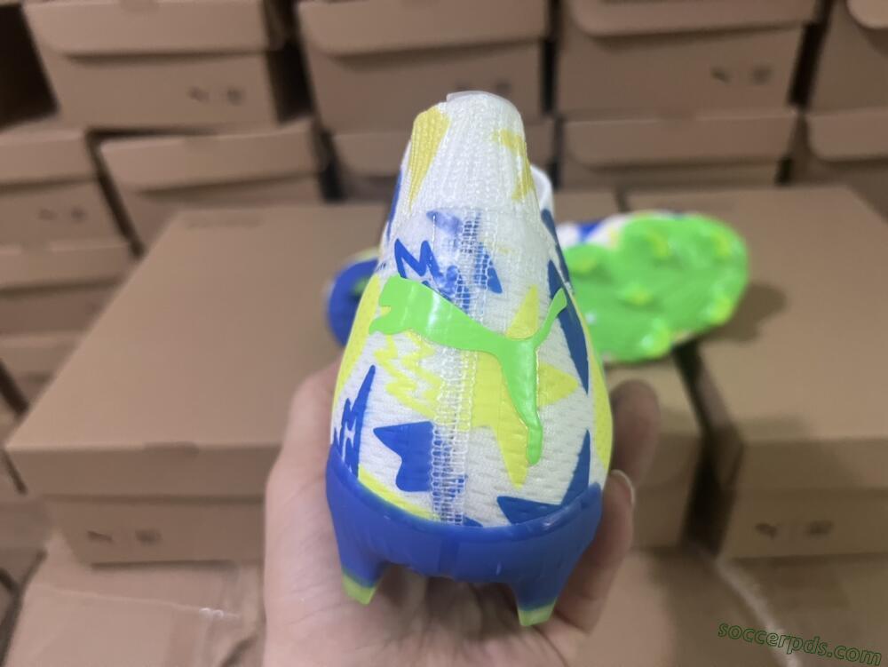 Puma Future Ultimate DNA FG Low-Tops Football Boots - White/Blue/Yellow/Green